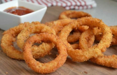 Onion Rings with Dip